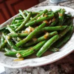 Easy Thanksgiving Green Beans: Quick & Flavorful Side 6 easy thanksgiving green beans perfectly seasoned featured
